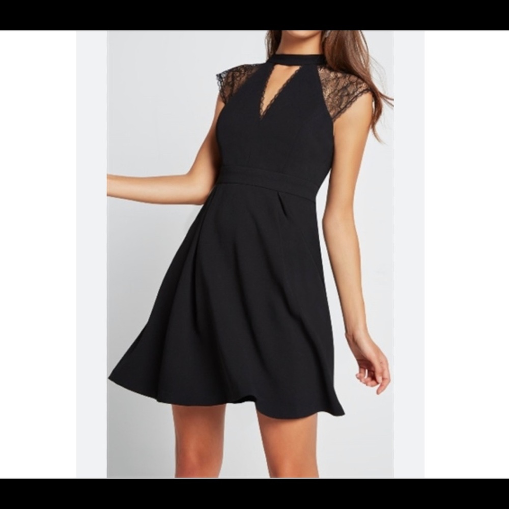 BCBGENERATION Lace Trimmed-Flare Dress - Black — size 2